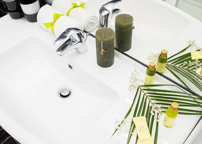 Felix Faure Ii - Somptueux 2 Pieces -plage 1 Minute - Centre * Menton